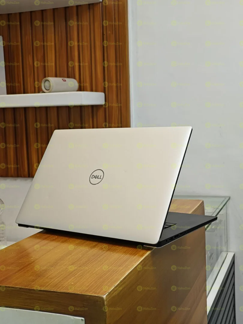 Dell Precision 5540 Core i9 -9880H  9th generation Laptop