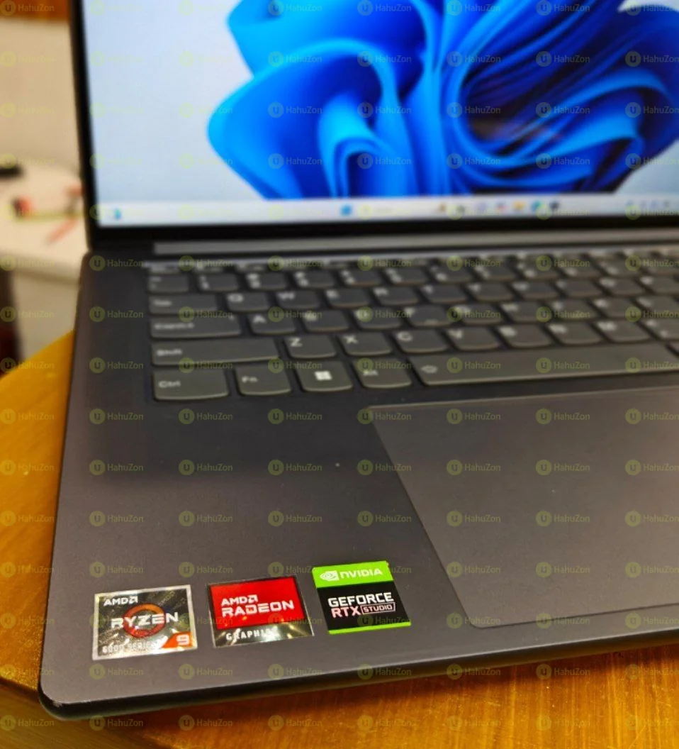 Lenovo Slim 7 Pro Ryzen 9 6900HS Laptop