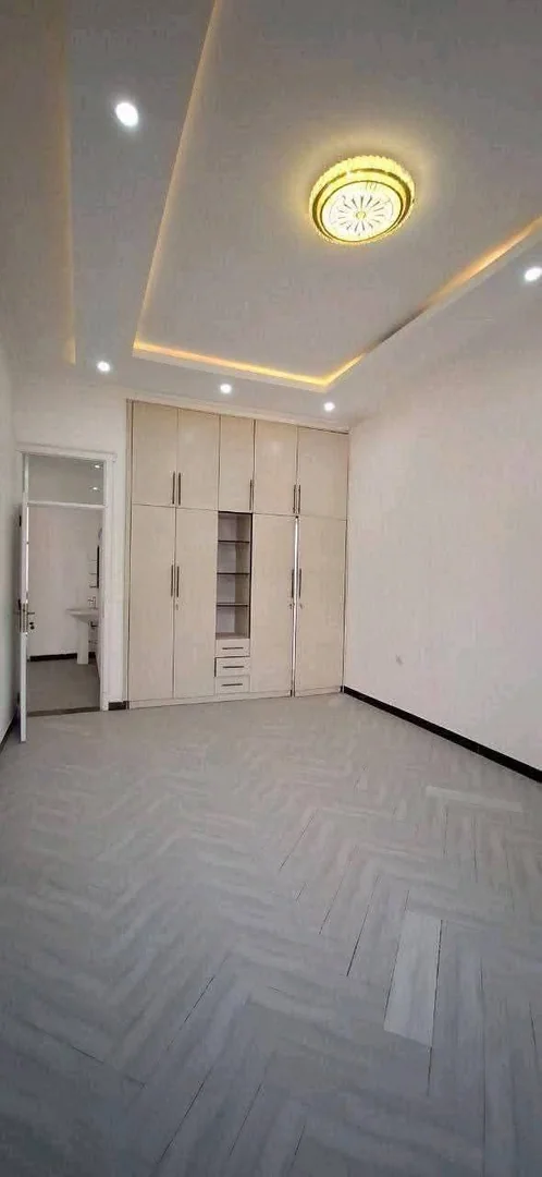 250 ካሬ የሚሸጥ ዘመናዊ ቪላ ቤት በሰሚት