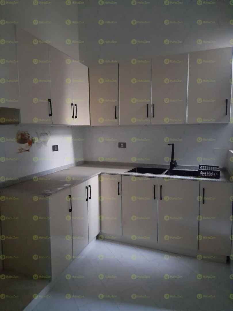 225 ካሬ የሚሸጥ ቪላ ቤት በሰሚት