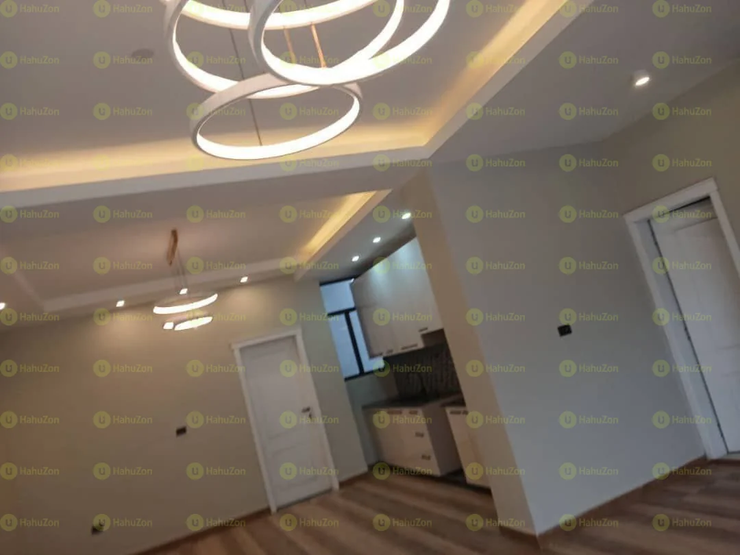 150 ካሬ የሚሸጥ G+2 ቤት በሰሚት