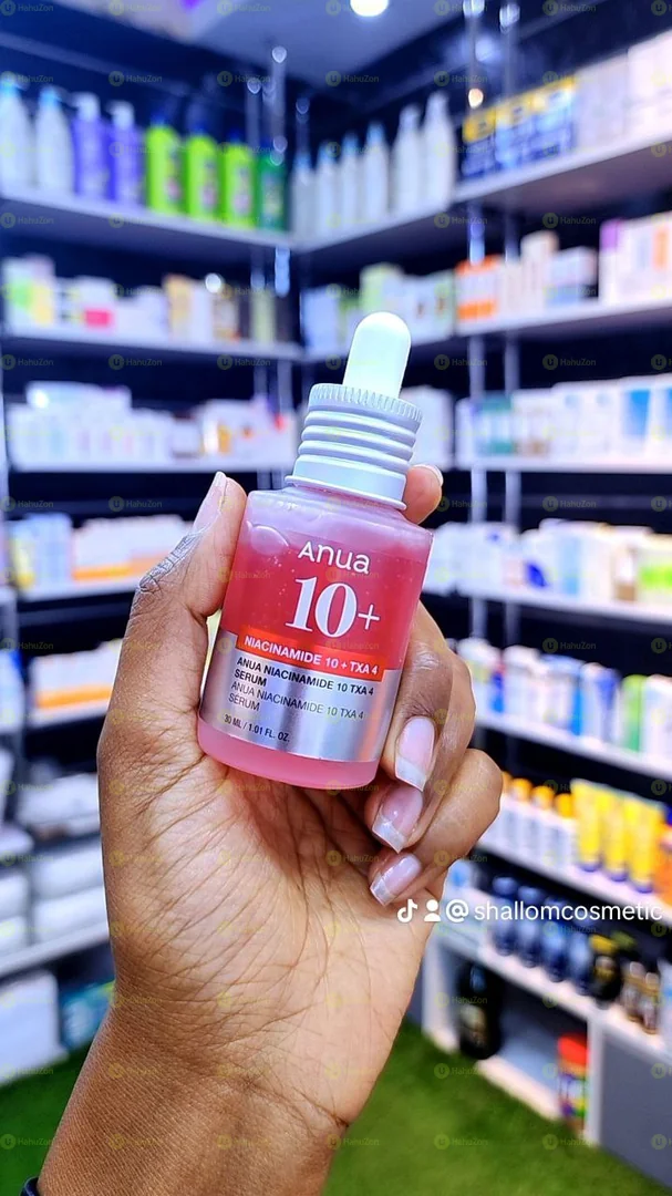NUA 10% Niacinamide + 4% Tranexamic Acid Serum