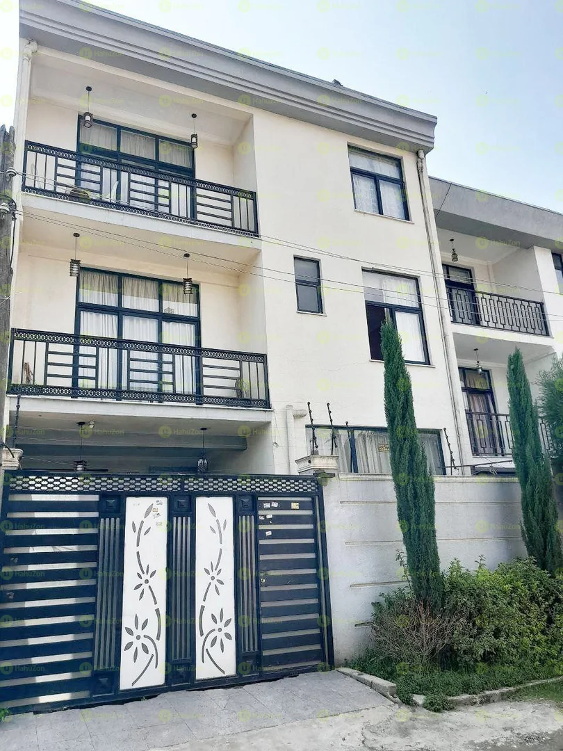 105 ካሬ የሚሸጥ G+2 ቤት በአያት