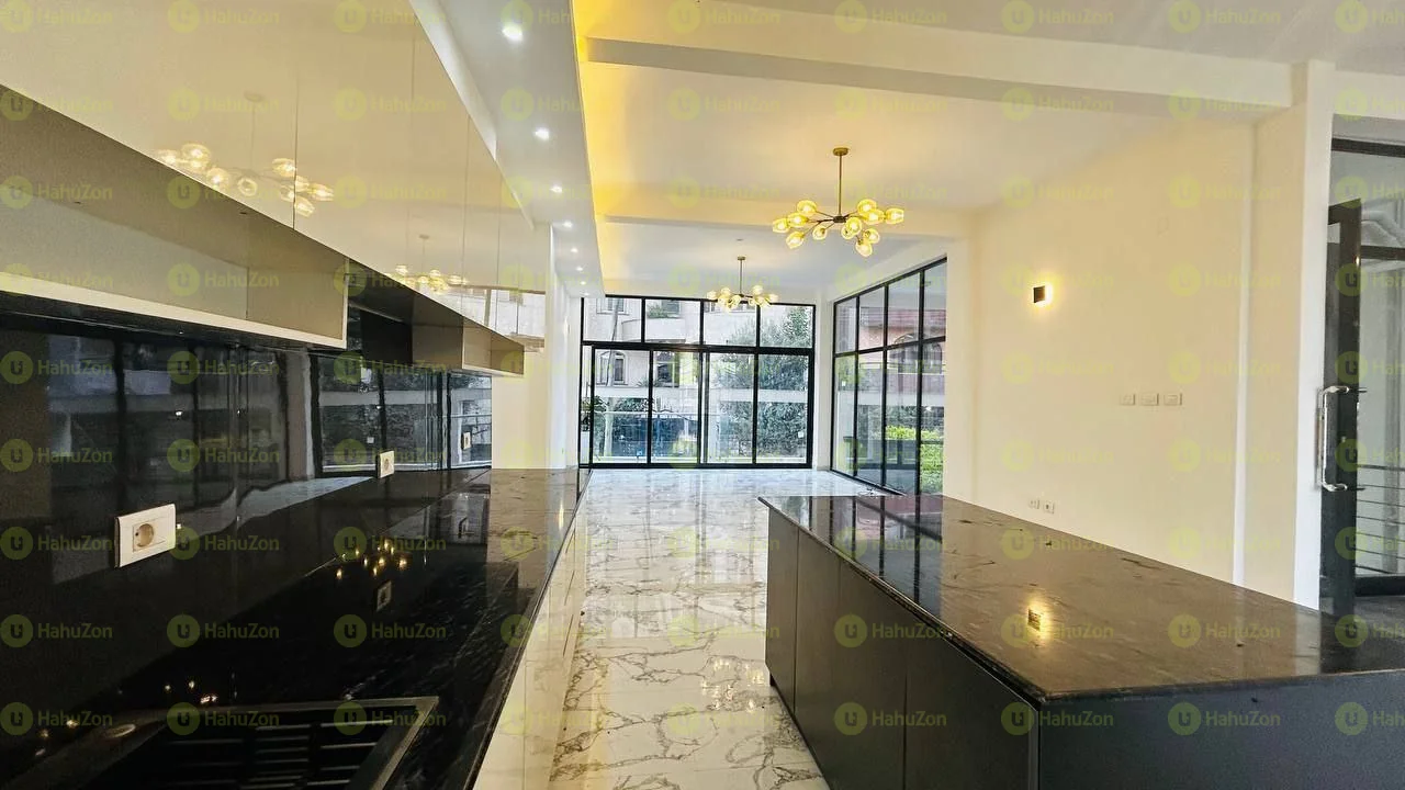 171m² House For Sale