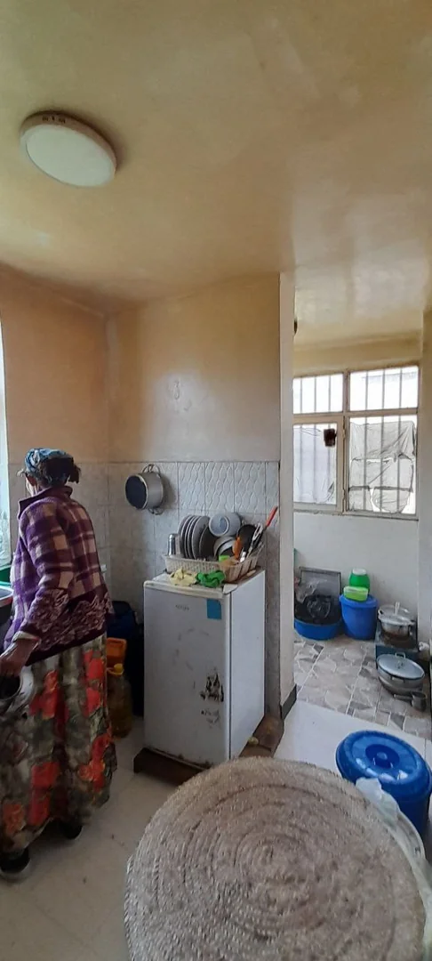 72 ካሬ የሚሸጥ 20/80  ቤት በቦሌ አራብሳ