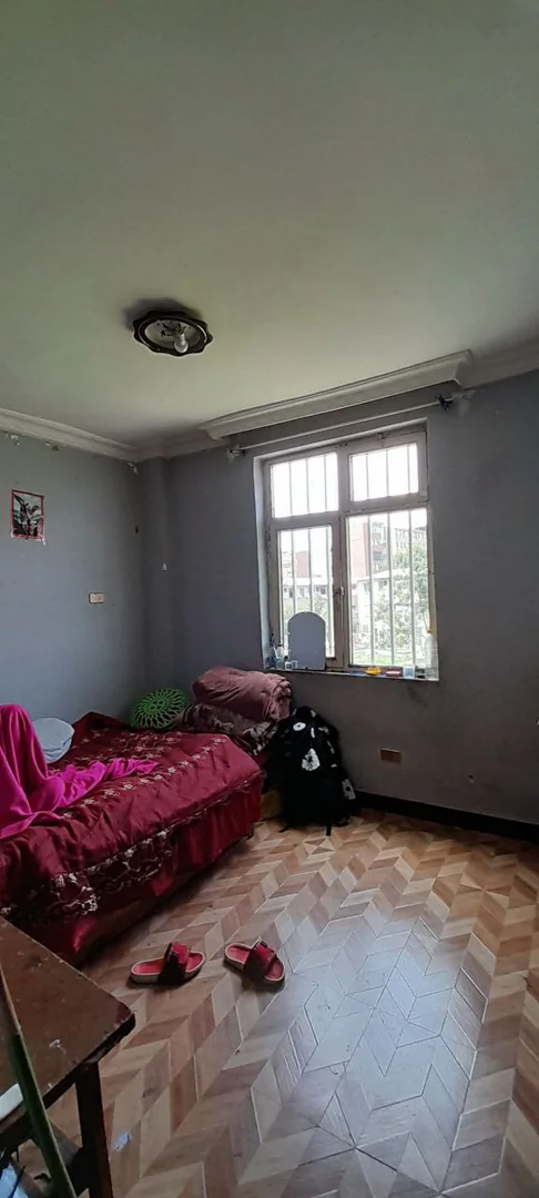 72 ካሬ የሚሸጥ 20/80  ቤት በቦሌ አራብሳ