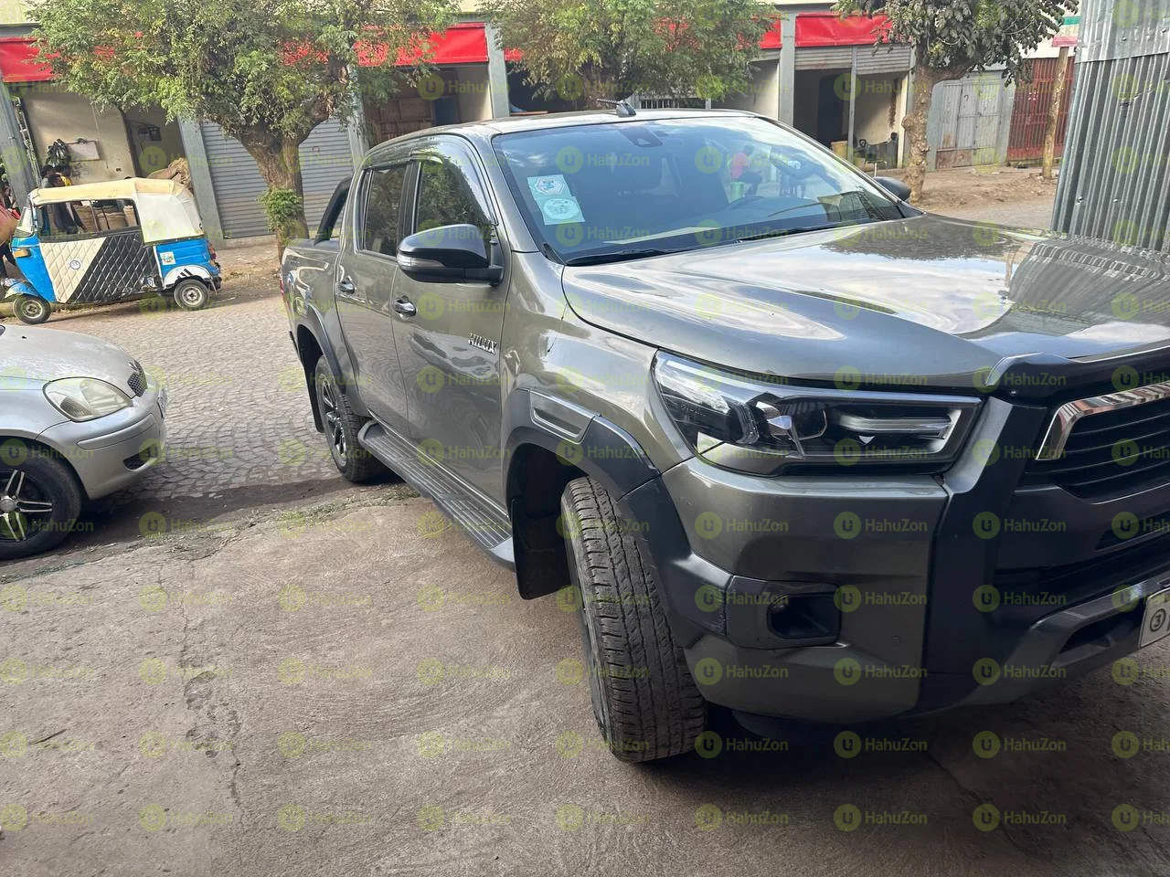 2021 Model-Toyota Hilux Invincible