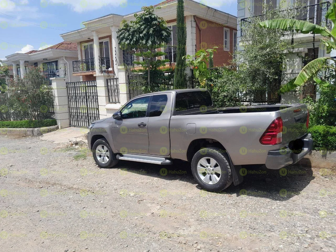 2020 Model-Toyota Hilux Extra Cab