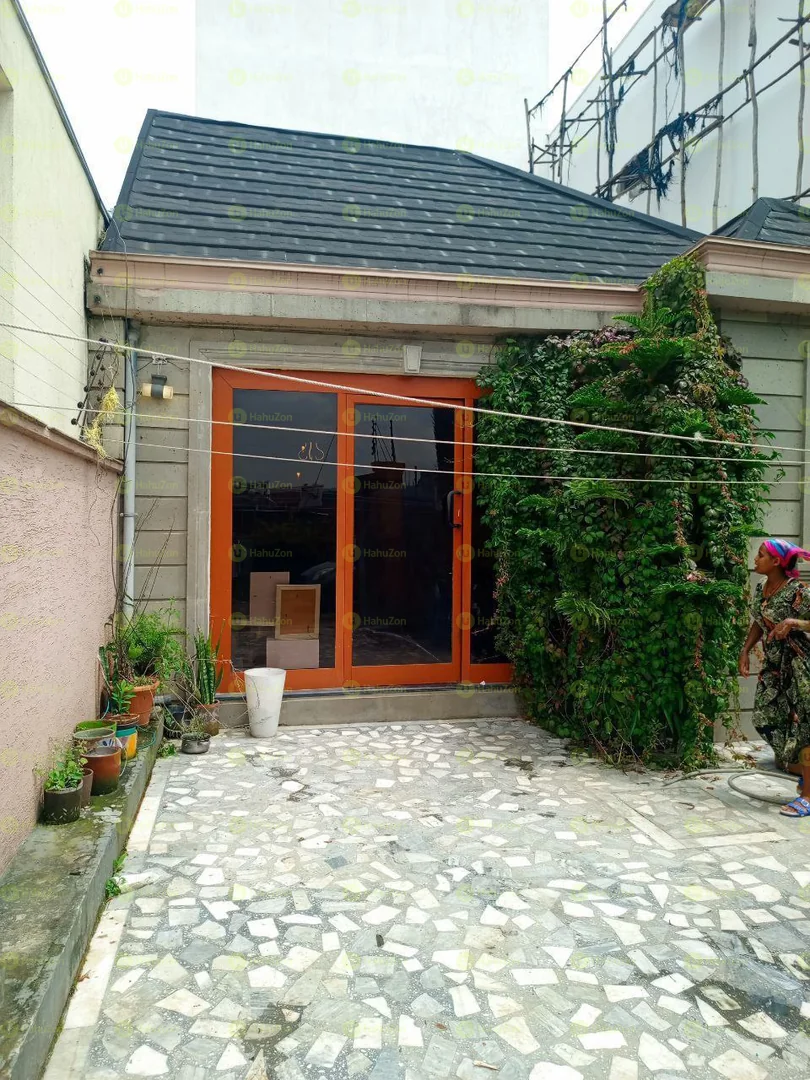 150 ካሬ የሚሸጥ ዘመናዊ ቪላ ቤት በአያት