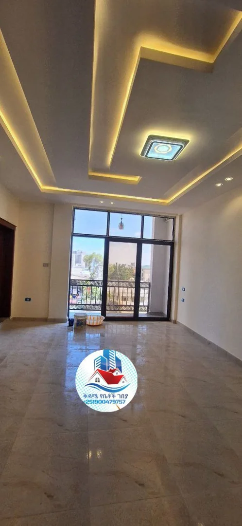 180 ካሬ የሚሸጥ G+2 ቤት በወሰን