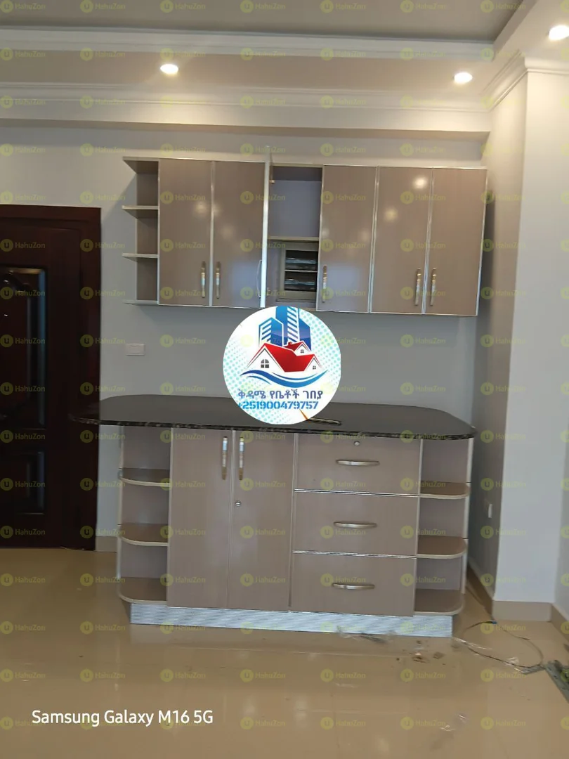 72 ካሬ የሚሸጥ አፓርትመንት በፊጋ ኖህ ሪልስቴት