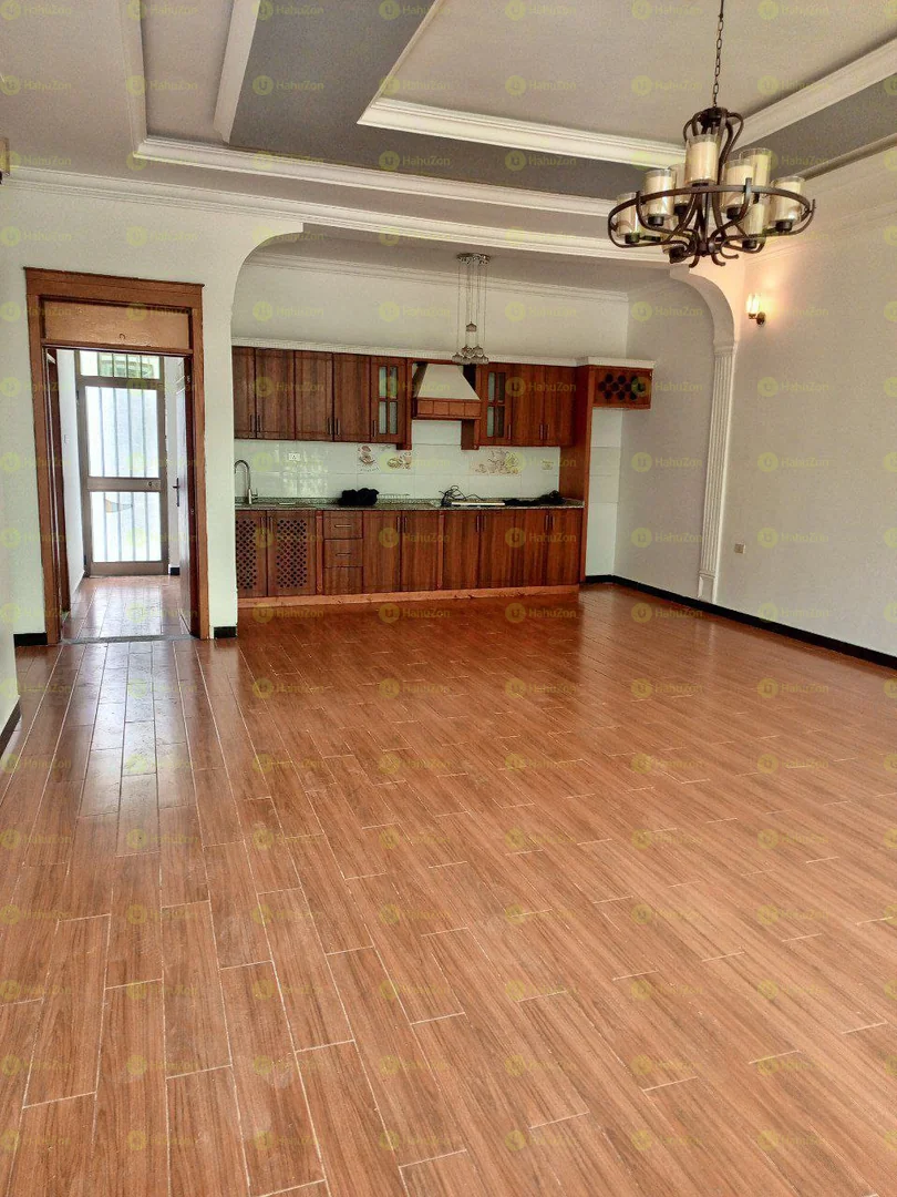 250 ካሬ የሚሸጥ ቪላ ቤት በወሰን