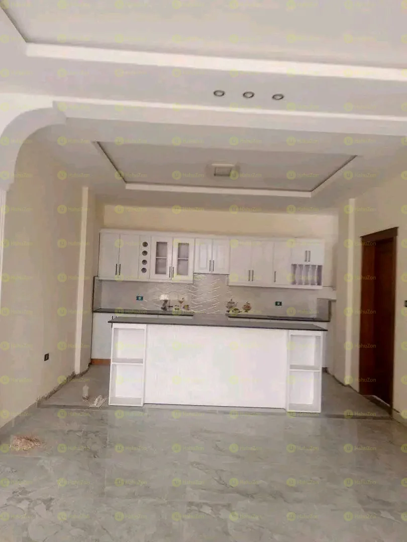 180 ካሬ የሚሸጥ G+2 ቤት በወሰን