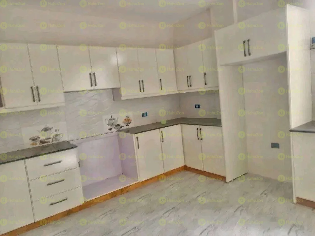 180 ካሬ የሚሸጥ G+2 ቤት በወሰን