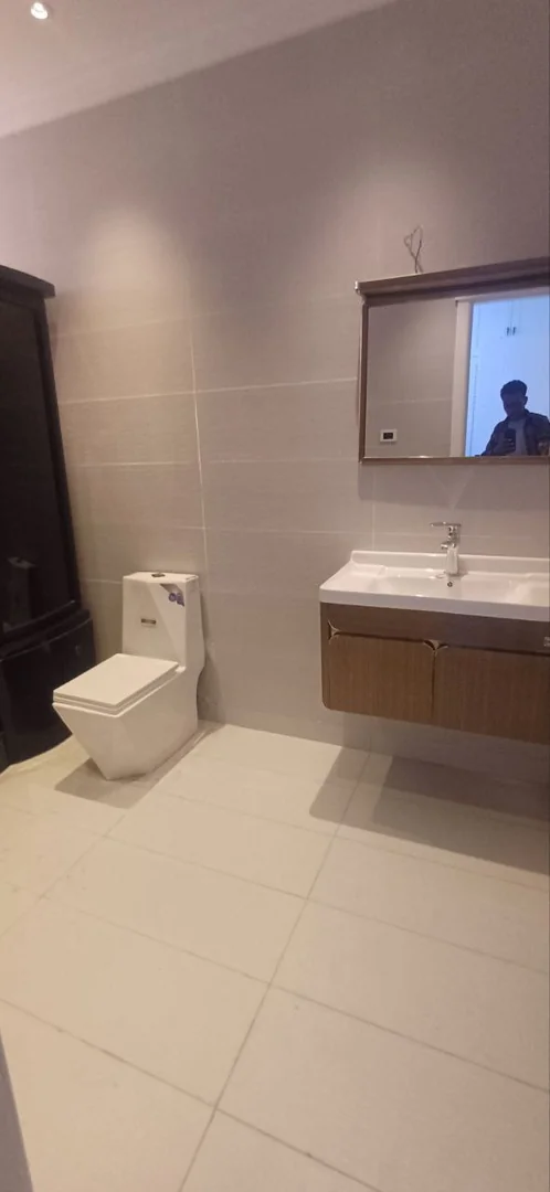 250 ካሬ የሚሸጥ G+1 ቤት በአያት