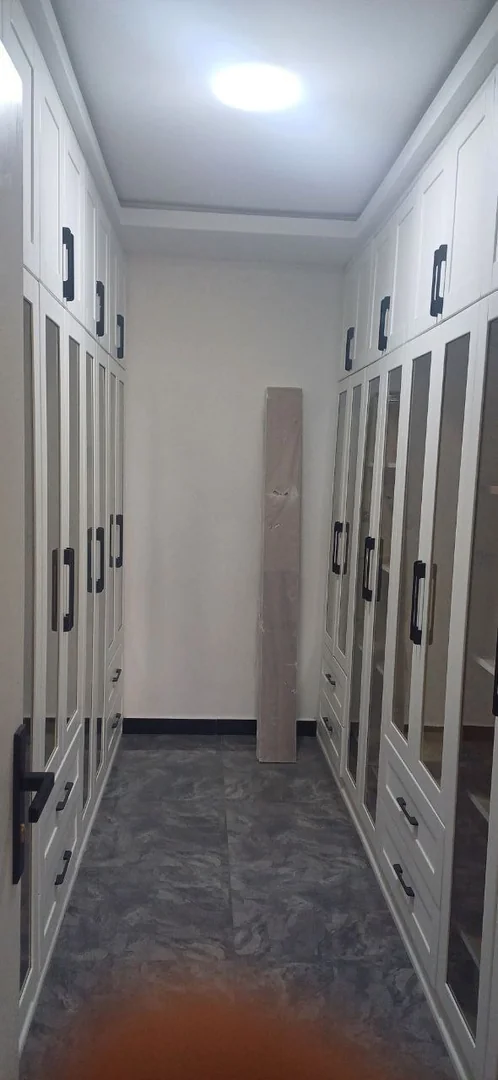 250 ካሬ የሚሸጥ G+1 ቤት በአያት