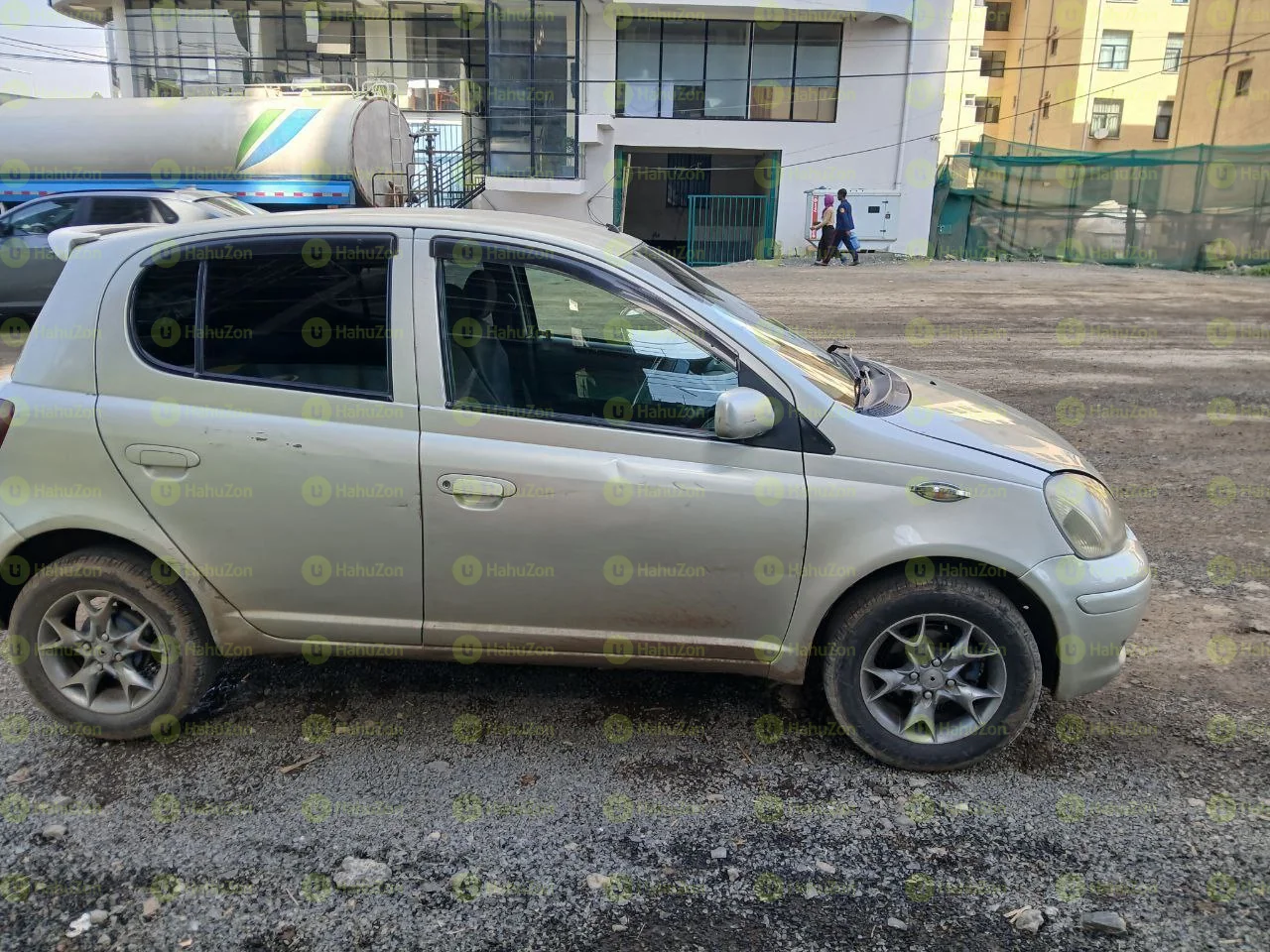 2002 Model-Toyota Vitz