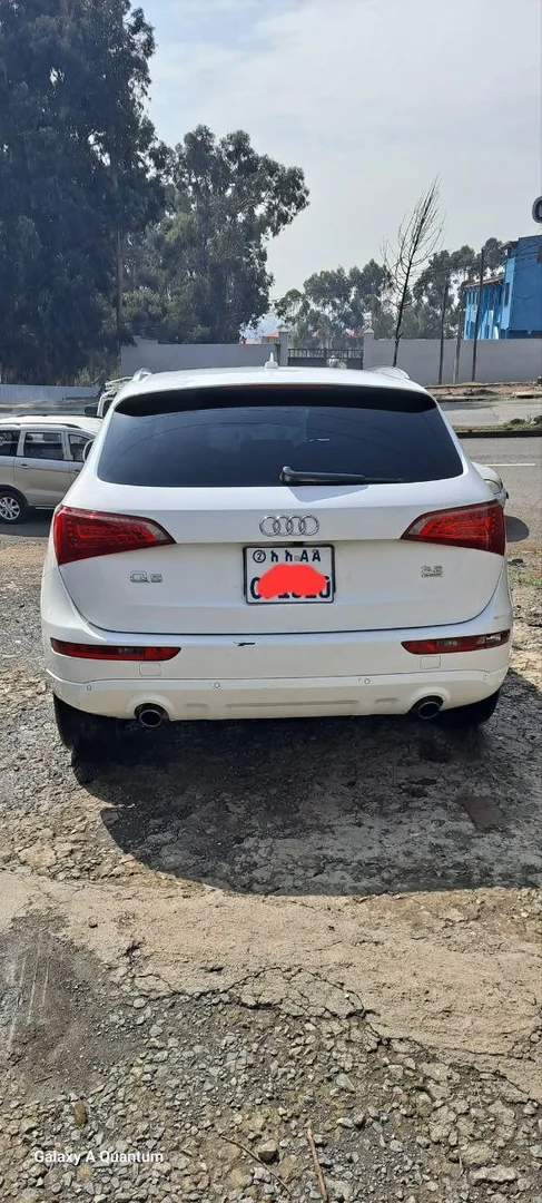 2011 Model-Audi Qs Premium