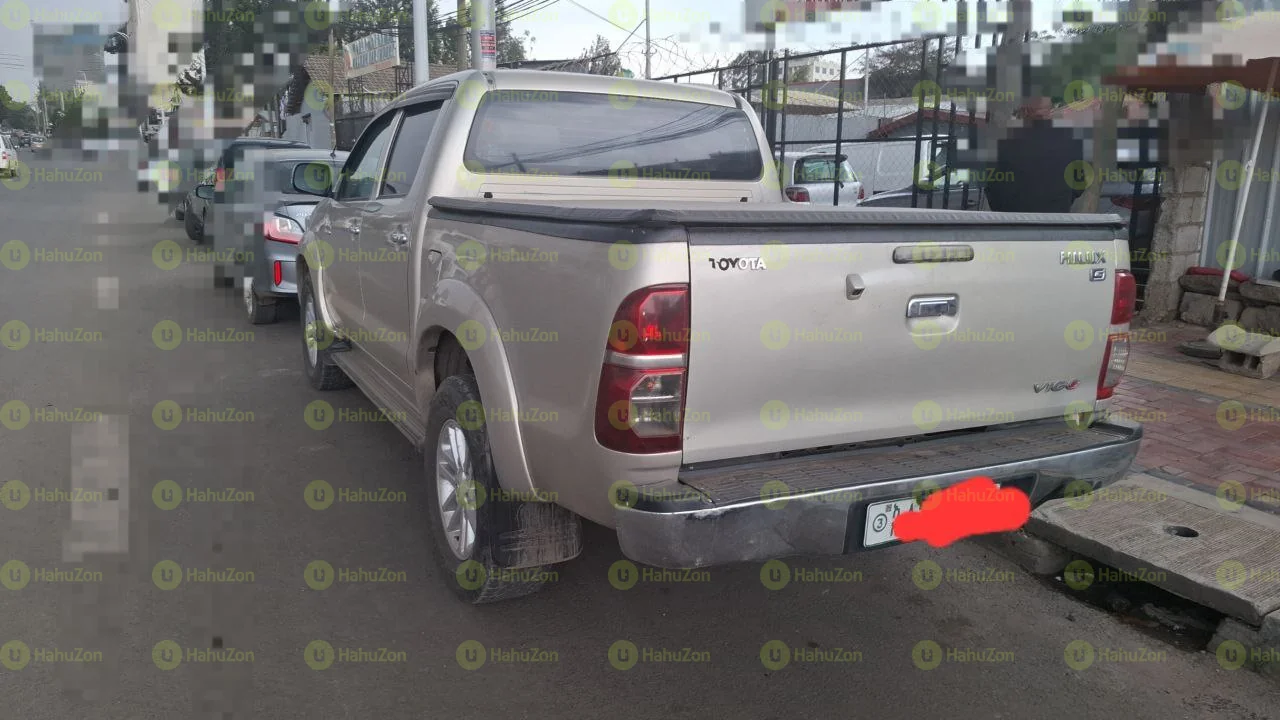 2014 Model-Toyota Vigo Double Cap