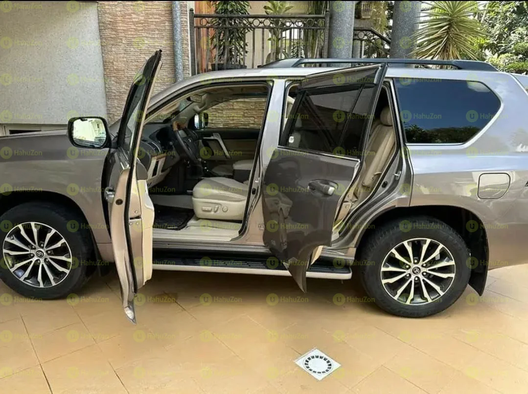 2021 Model-Toyota Landcruiser Prado