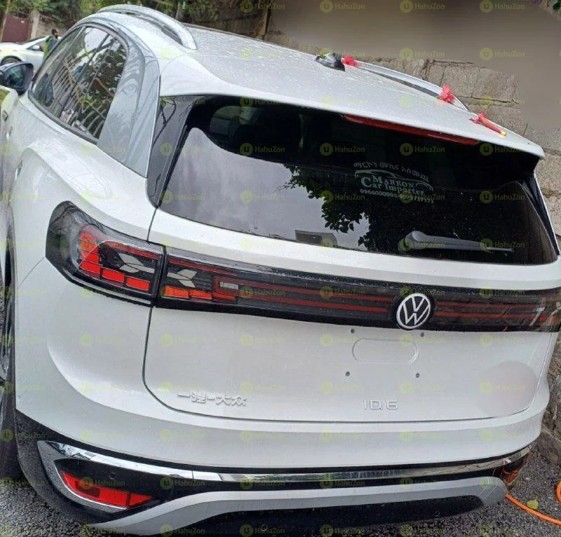 2024 Model-Volkswagen ID.6 Crozz Pro