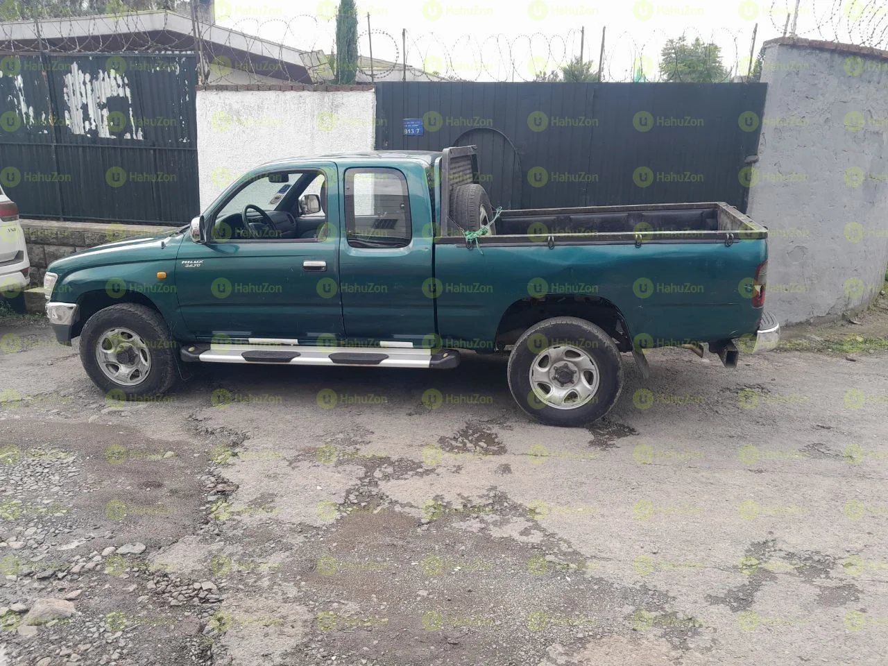 2000 Model-Toyota 2Lt Extra Cap