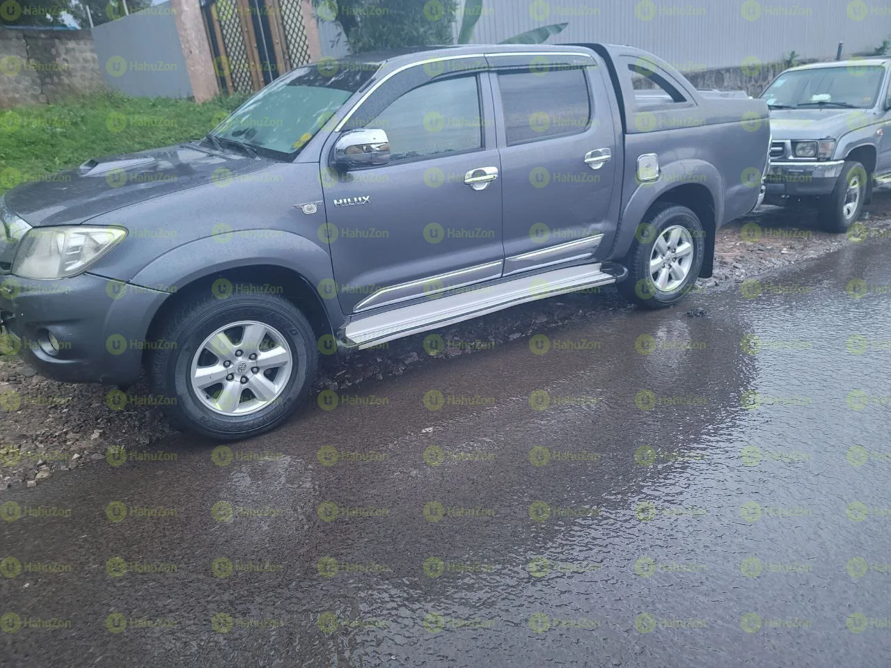 2011 Model-Toyota Hilux Double Cab