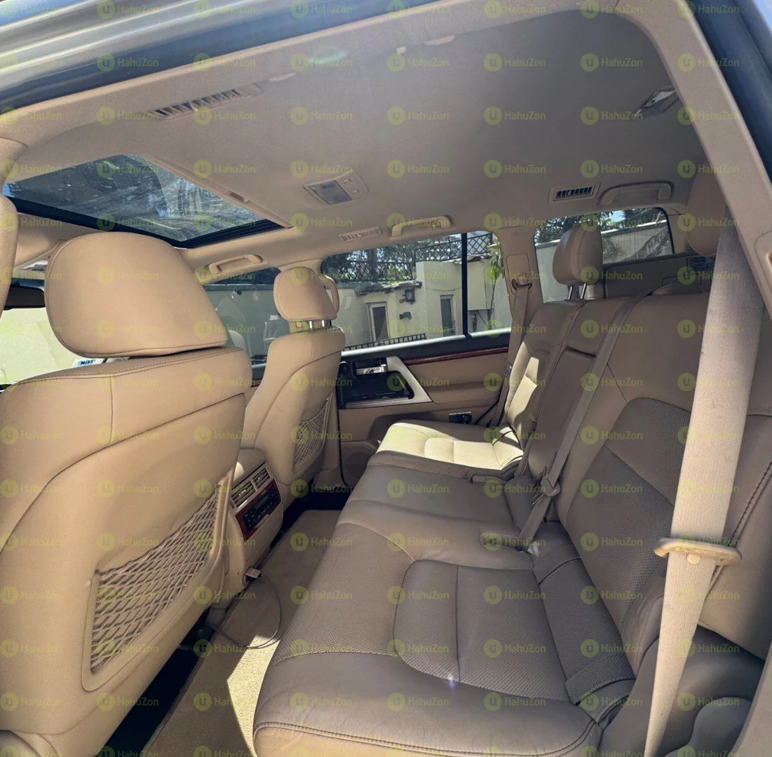 2014 Model-Toyota Lndcruiser