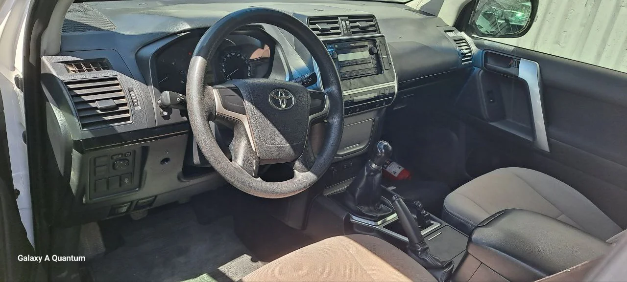 2018 Model-Toyota Land Cruiser Prado