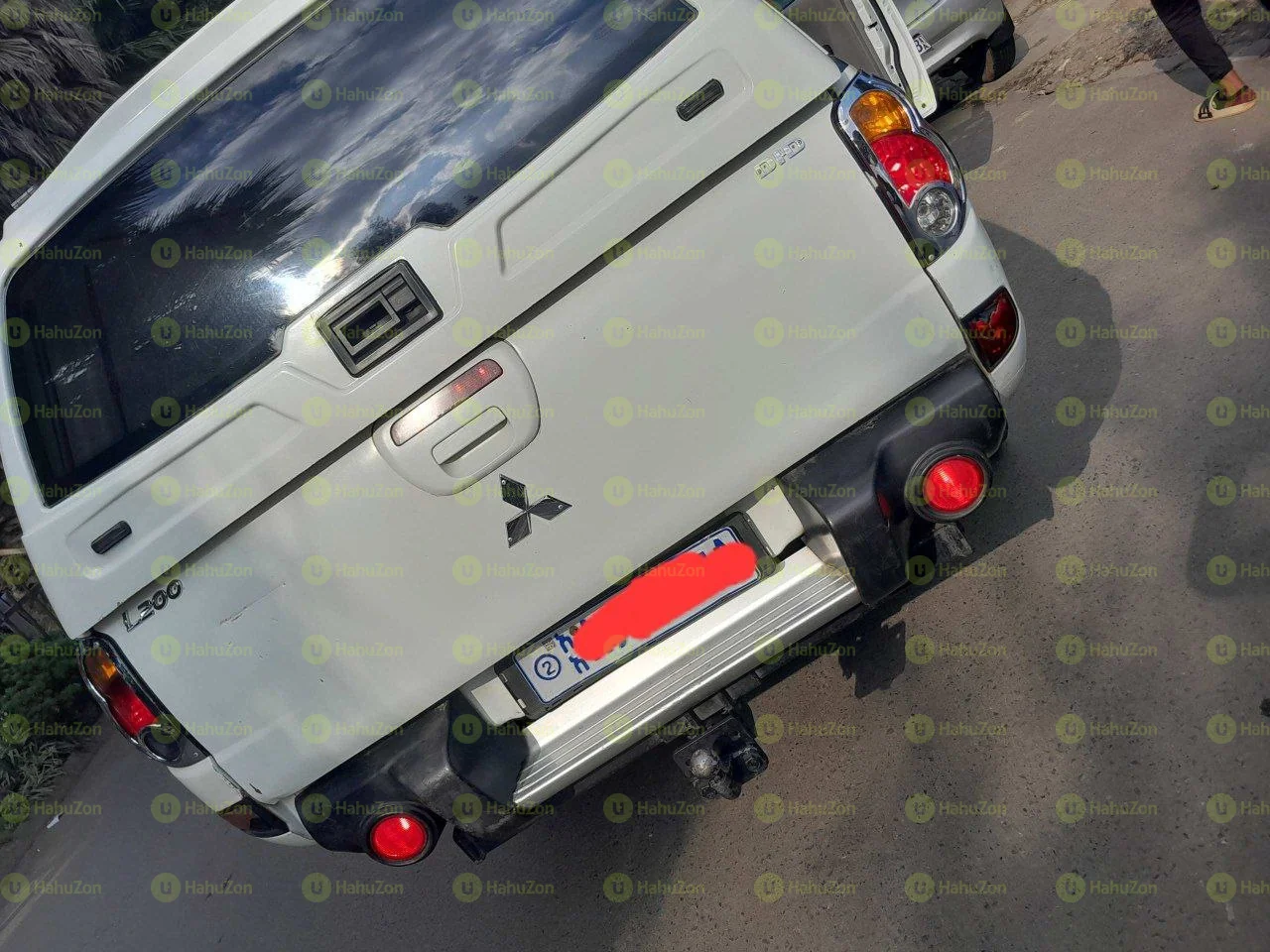 2006 Model-Mitsubishi L200