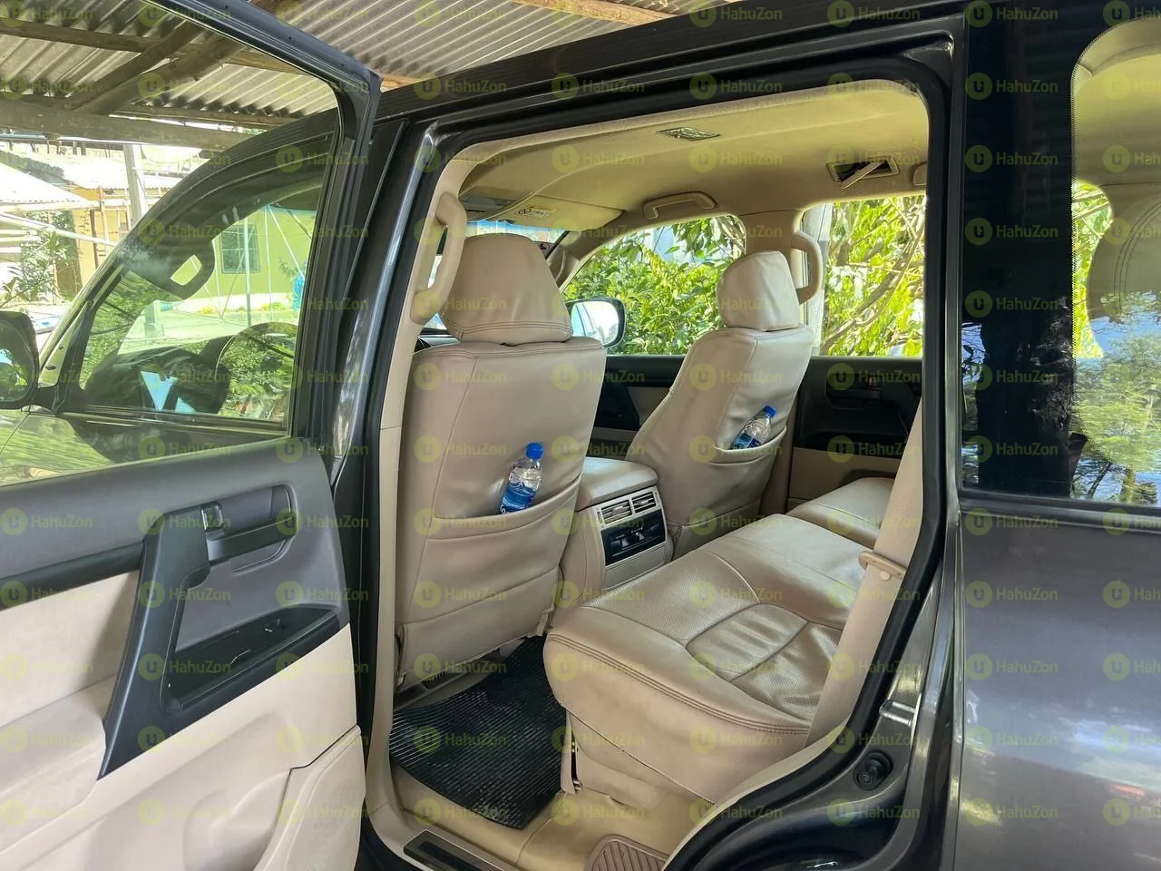 2015 Model-Toyota Landcruiser GX.R