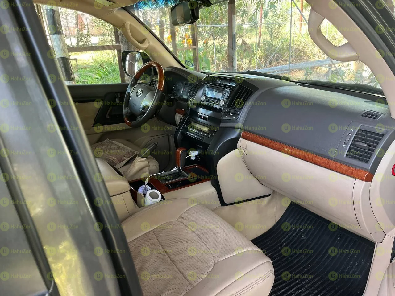 2015 Model-Toyota Landcruiser GX.R