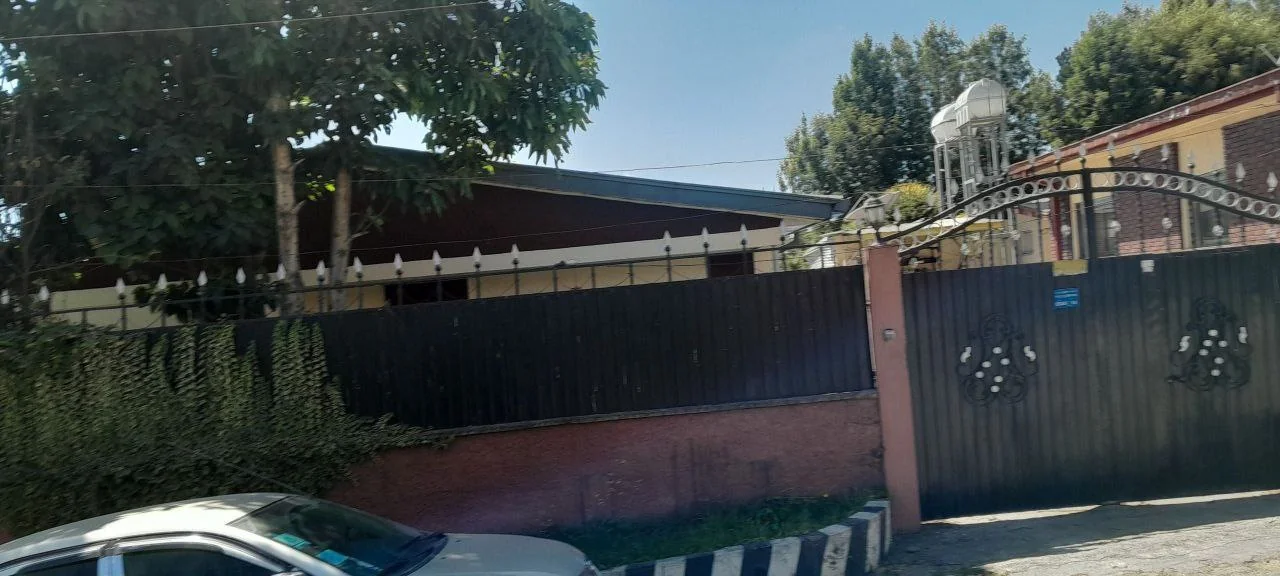 300 ካሬ የሚሸጥ ቪላ ቤት በአያት