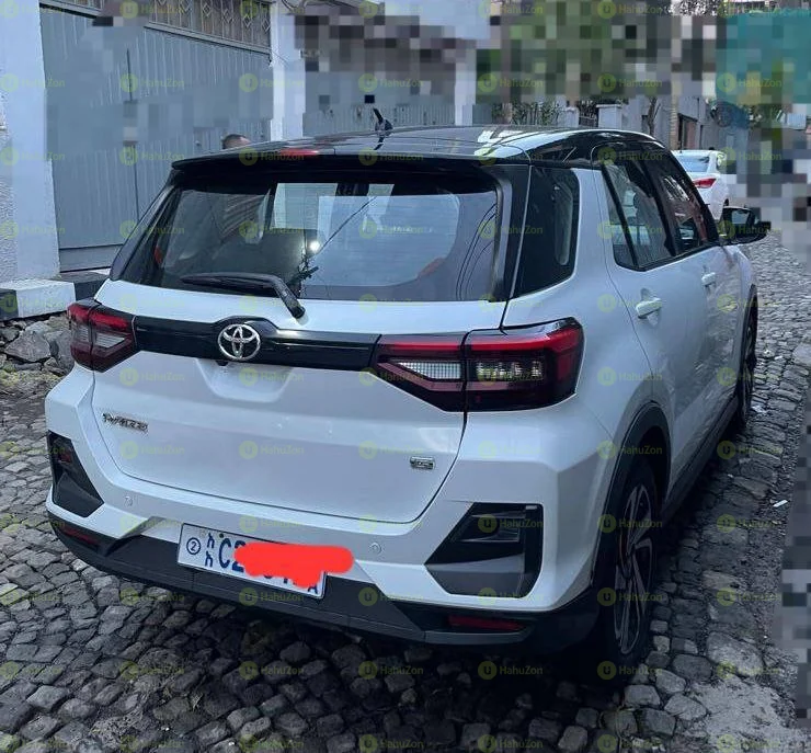 2022 Model-Toyota Raize