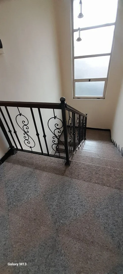 105 ካሬ የሚሸጥG+2  ቤት በአያት