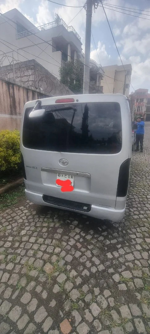 2007 Model-Toyota GL Abadula