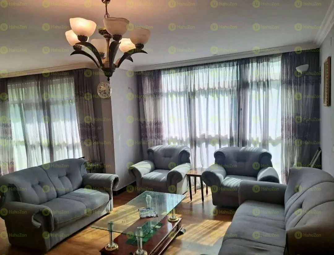 94 ካሬ የሚሸጥ G+2 ቤት በሰሚት ፍየል ቤት