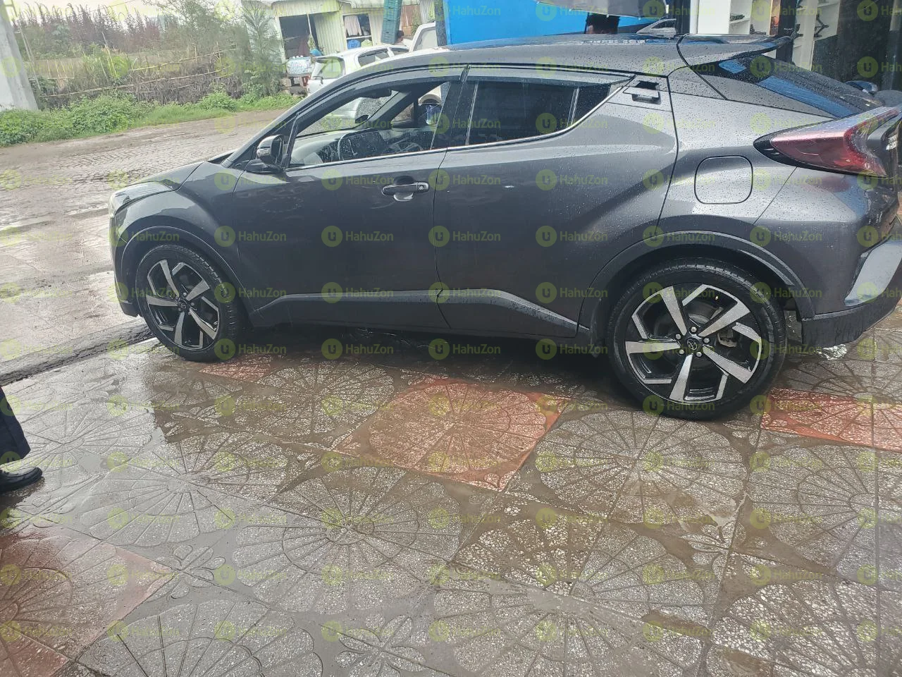 2020 Model-Toyota Ch-R