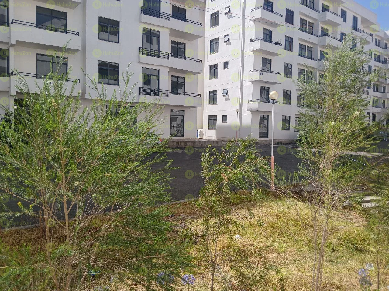 ባለሁለት መኝታ የሚሸጥ ቤት በኖህ ሪልስቴት