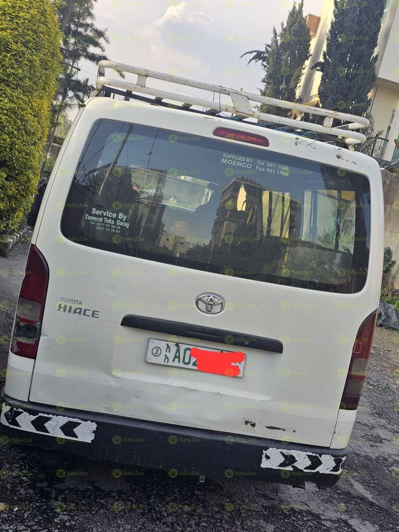2013 Model-Toyota Hiace Abadula
