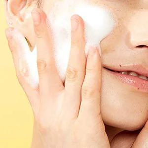 Goodal Green Tangerine Vita C Cleansing Foam 150ml