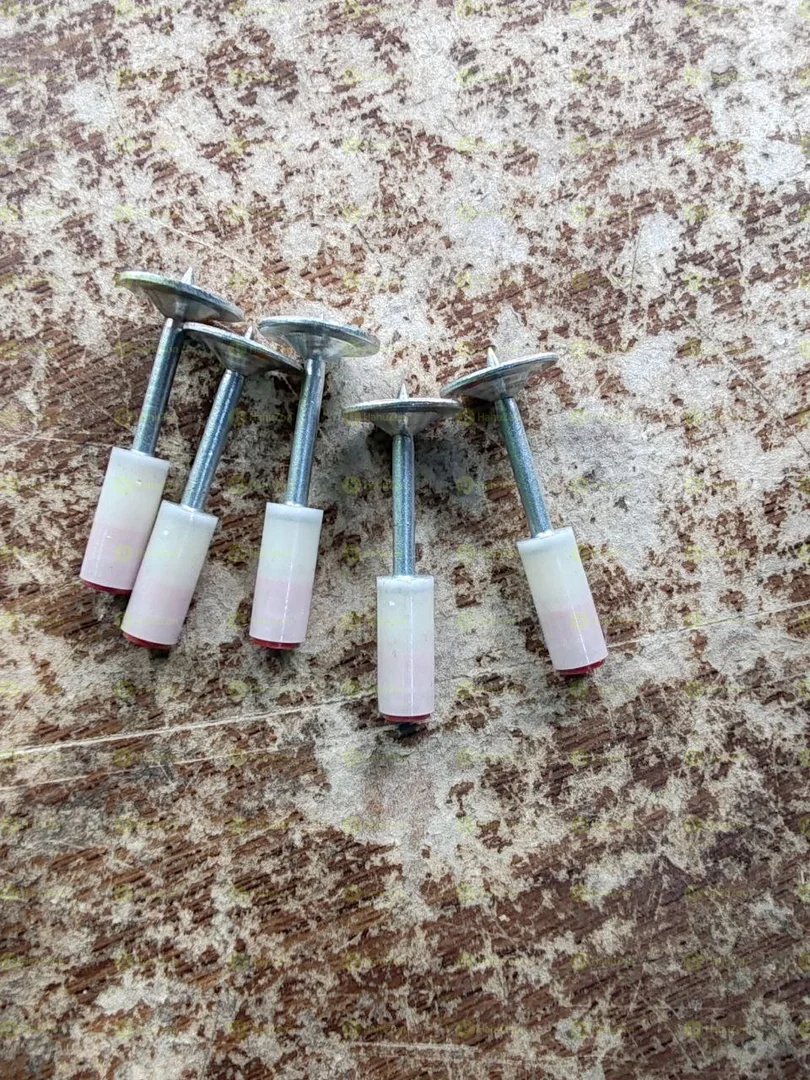 እሪቬት መምቻ