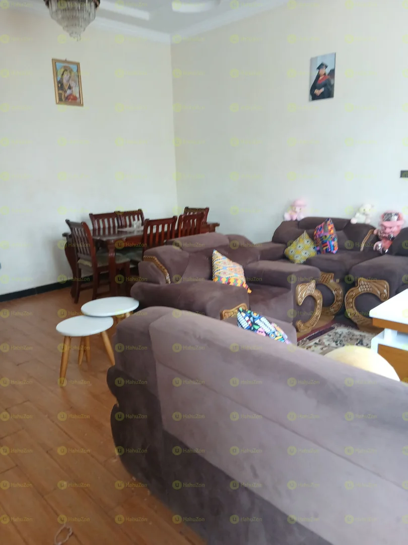 150 ካሬ የሚሸጥ ቤት በአያት