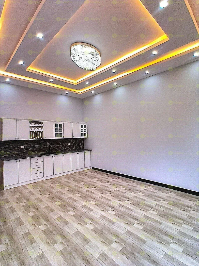 180 ካሬየሚሸጥ ዘመናዊ ቪላ ቤት በሰሚት