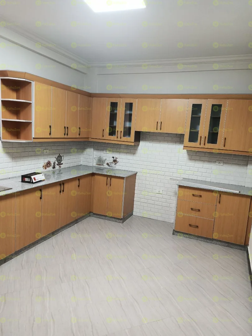 175 ካሬ የሚሸጥ G+3 ቤት በአያት