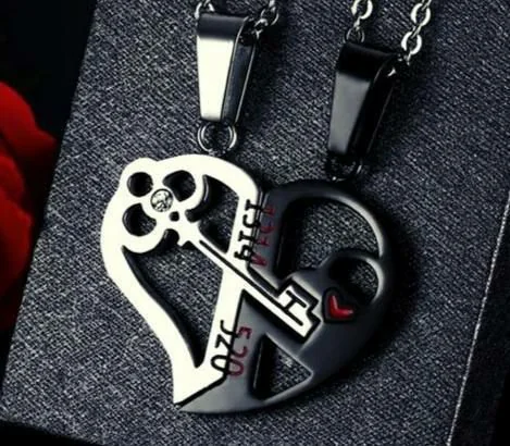 The Key Couple Necklace