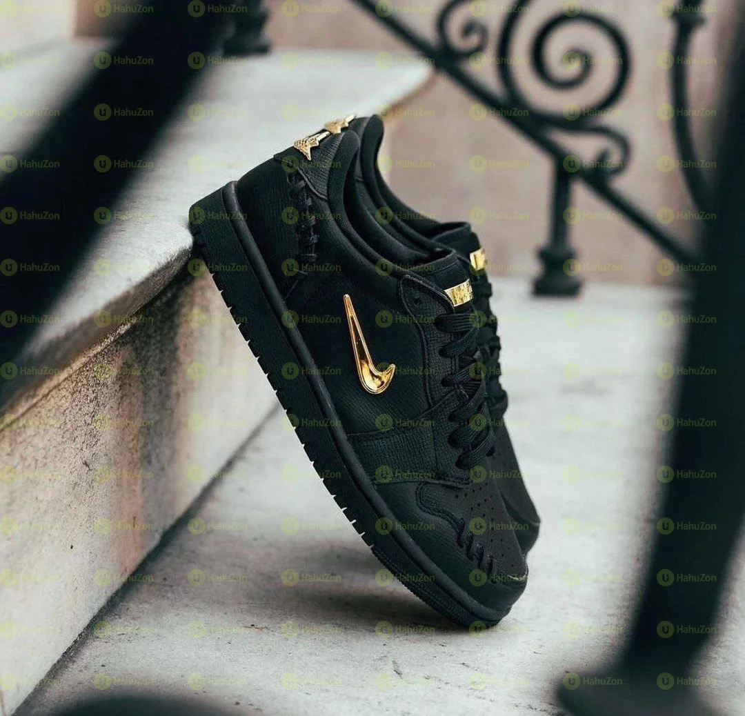 Air Jordan 1 Low Men's Shoes