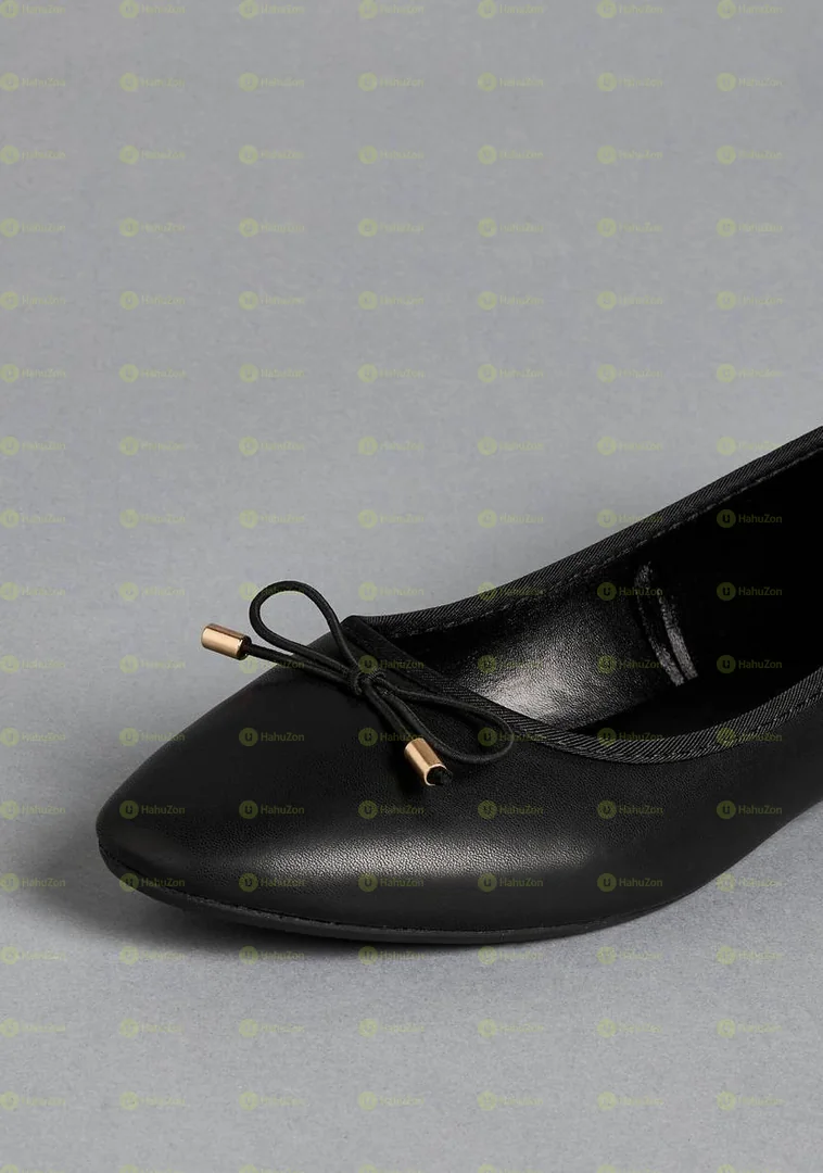Max Plain Bow Ballerina