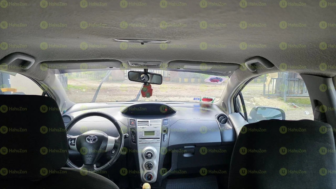 2008 Model-Toyota Yaris Compact