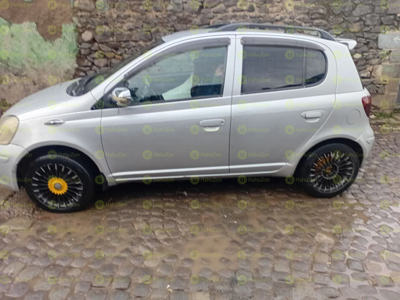 2002 Model-Toyota Vitz